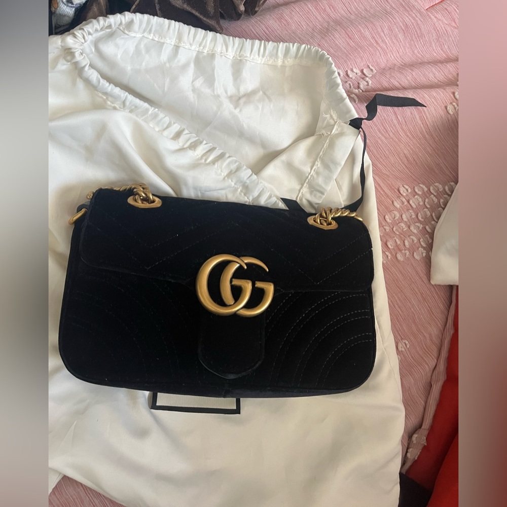 gucci small velvet marmont matelasse shoulder bag
